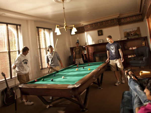 pool-players-lrg